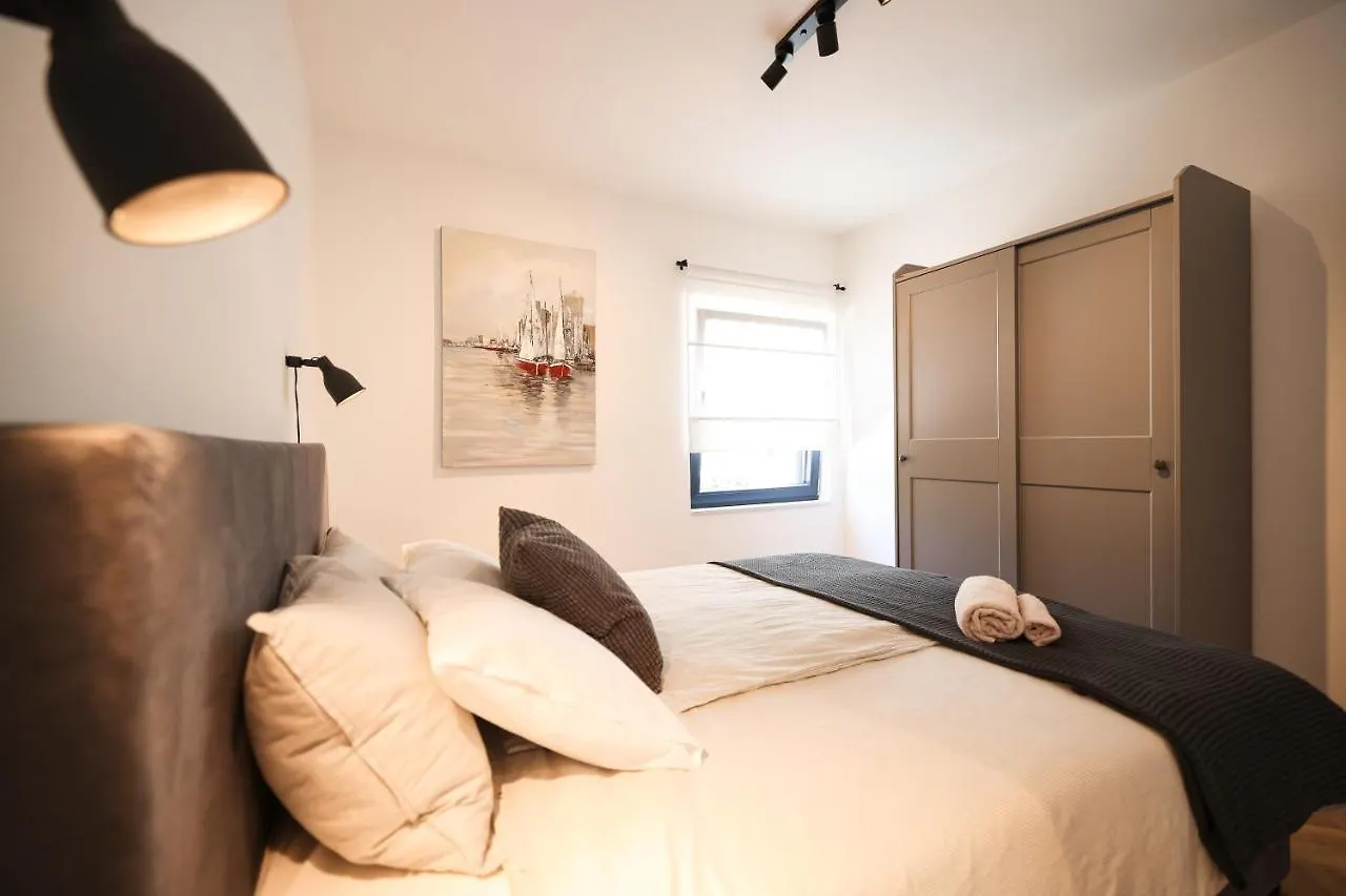 Apartment Ferienwohnung Old Road Vir